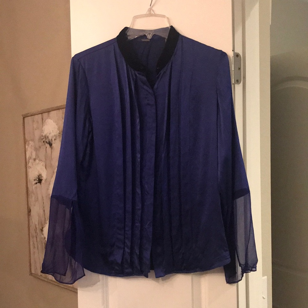 Elie Tahari blouse size S/P